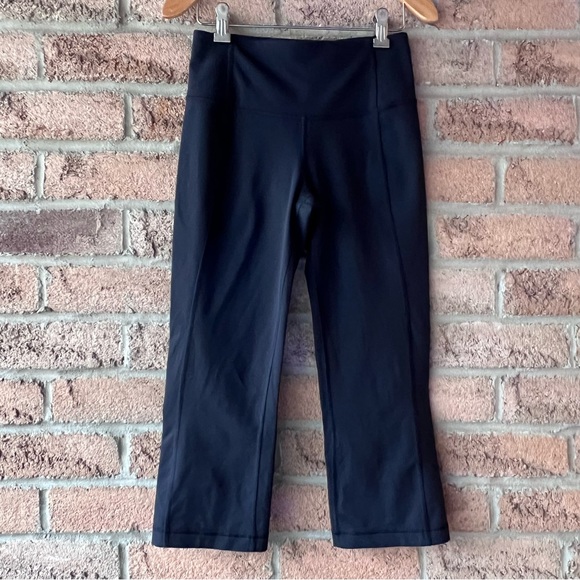 lululemon athletica Pants - LULULEMON | Black crop legging back ruched slit rare workout yoga legging pant